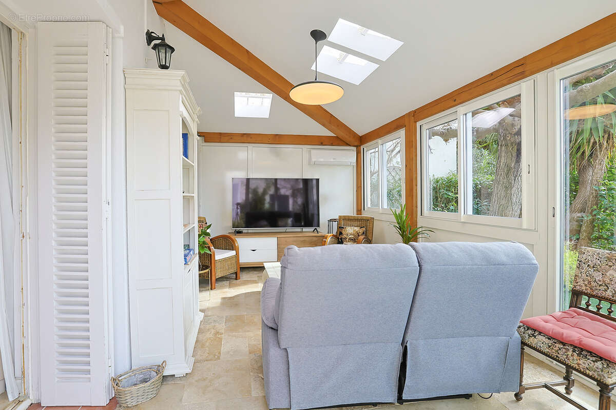 Appartement à HYERES