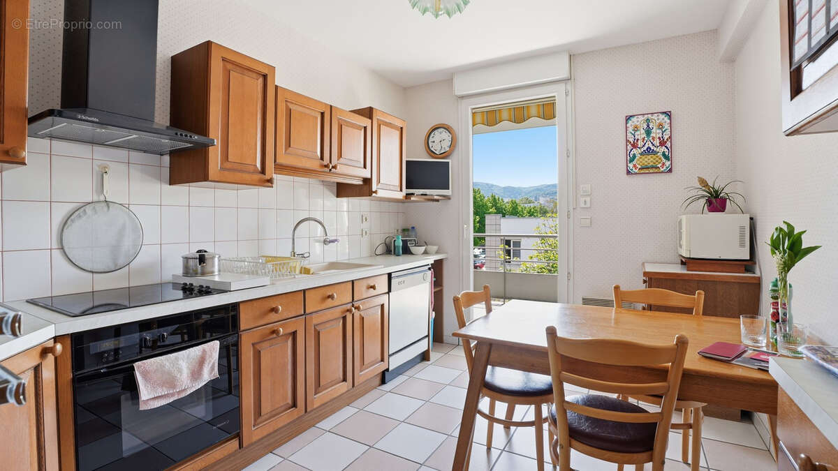 APPARTEMENT T4 Secteur Saint Alyre - photo 4