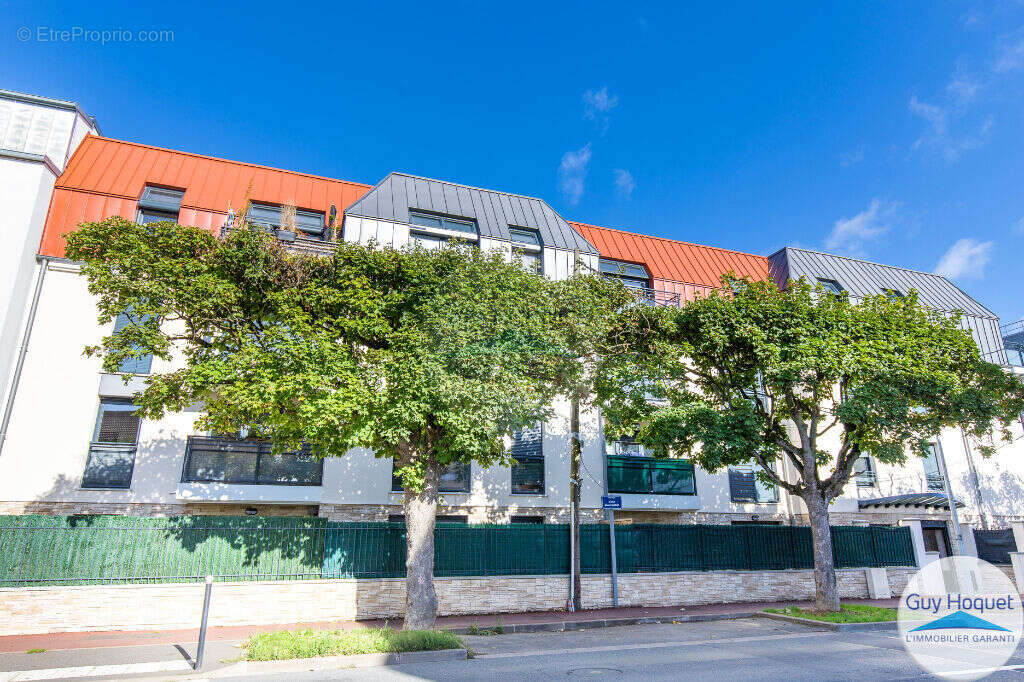 Appartement à ATHIS-MONS