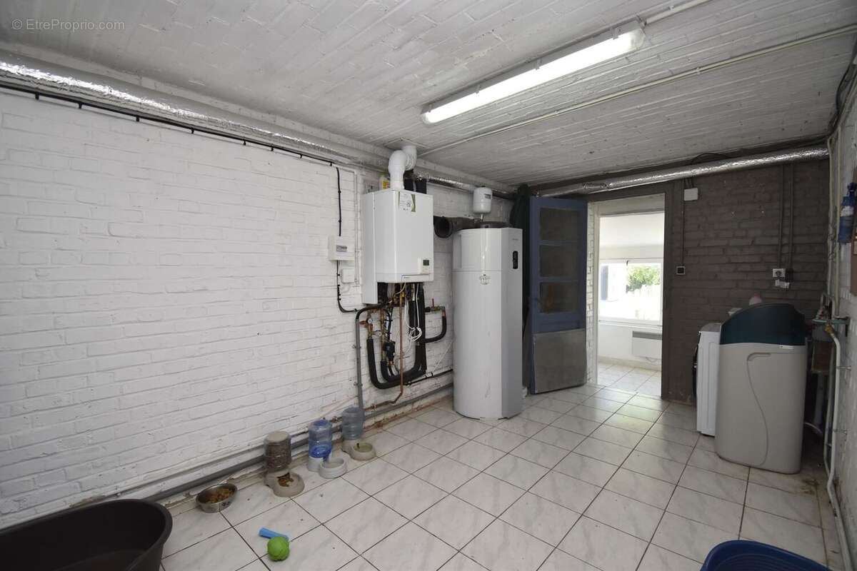 Maison 77 m² à Avesnes-Les-Aubert  - photo 9
