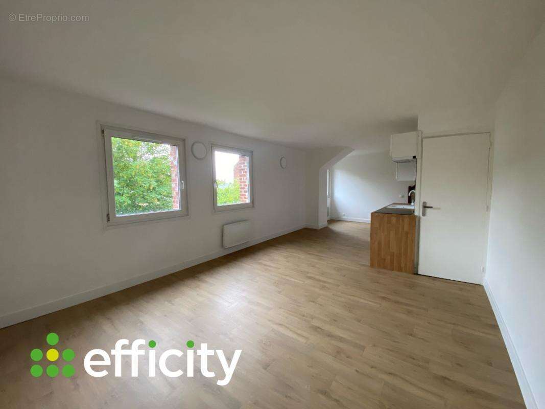 Appartement à ESTAIRES