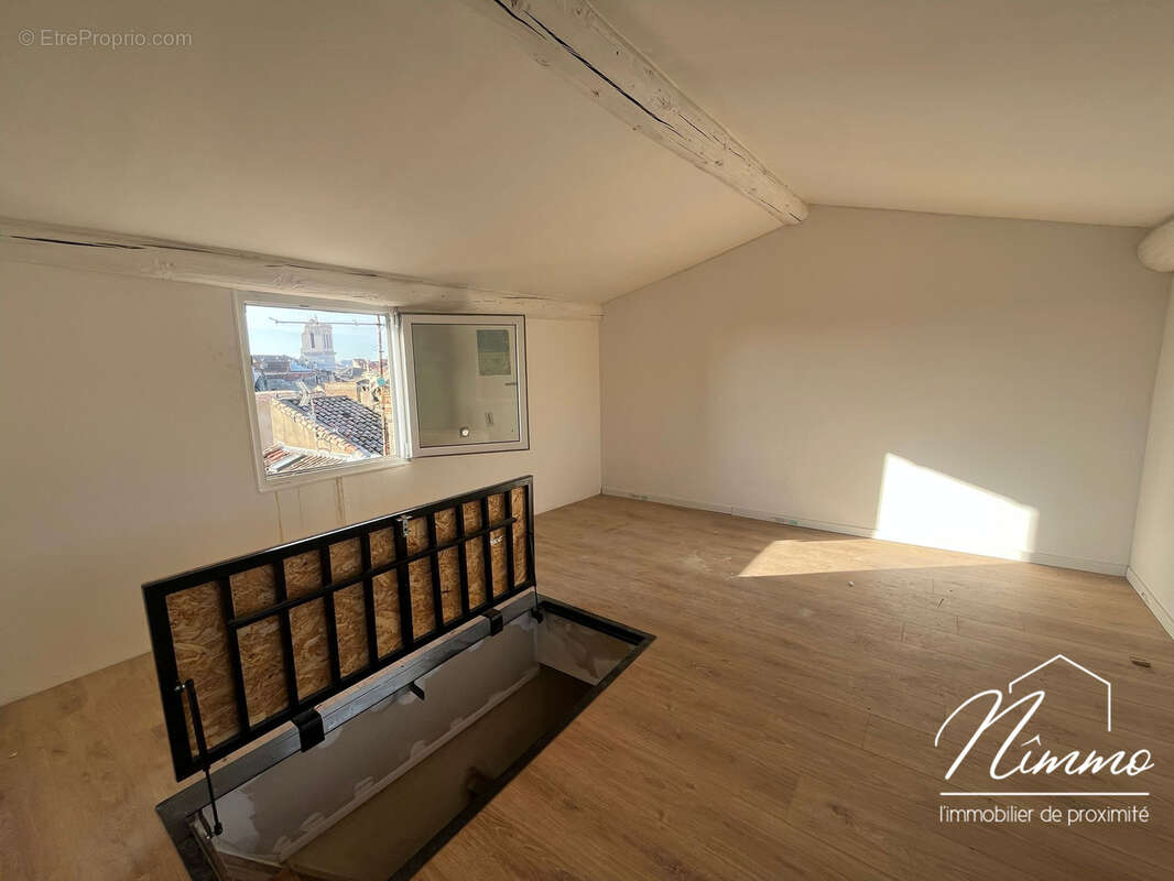 Appartement à NIMES