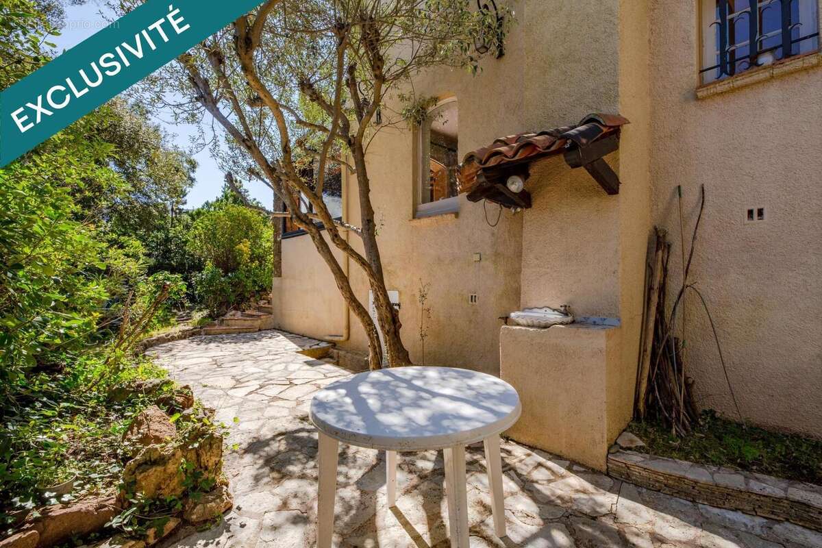 Photo 9 - Appartement à SAINT-RAPHAEL