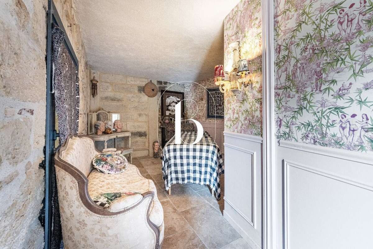 Maison à UZES