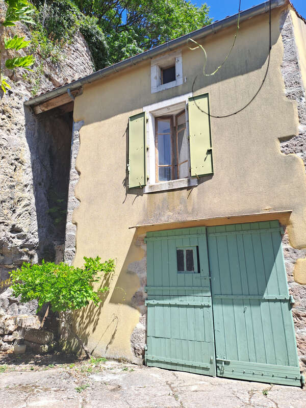 Maison à LE CAYLAR