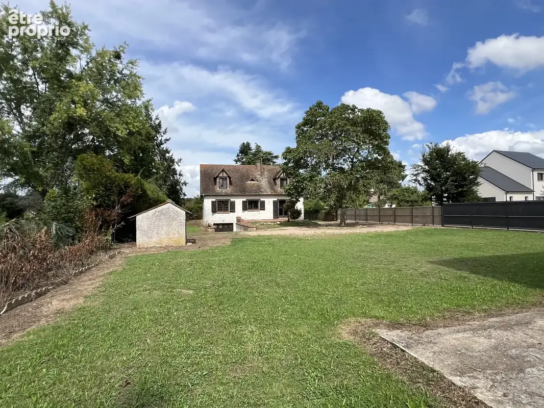 SANDILLON Maison familiale 5 chs - sous-sol / hangar - photo 23