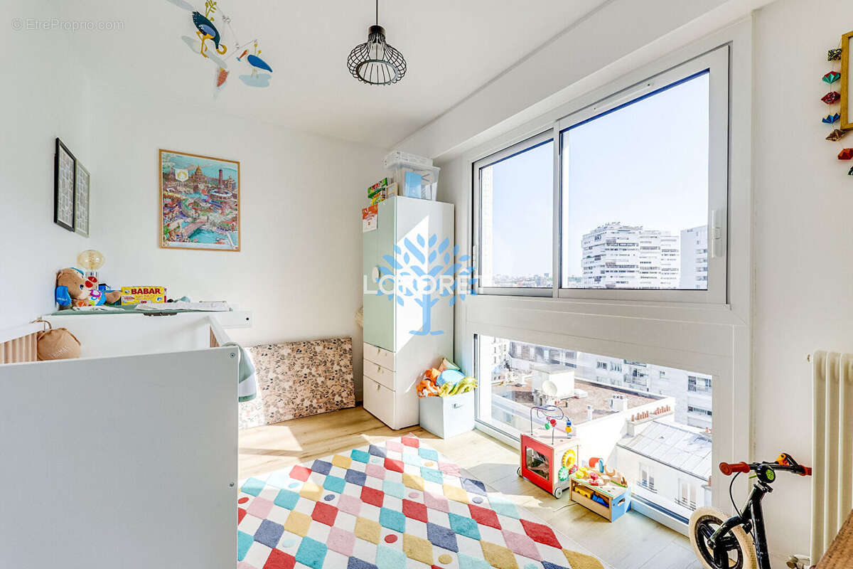 Appartement à PARIS-12E