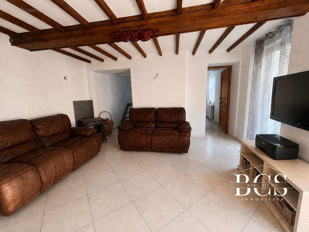 Maison 139 m² à Chateau-L'abbaye  - photo 3
