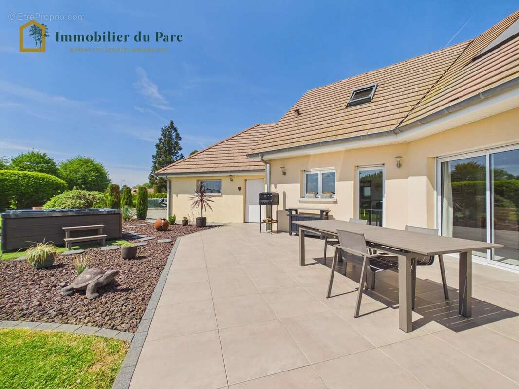 Maison à AUTRECHENE