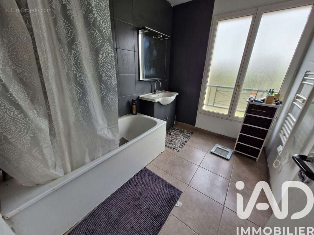 Photo 8 - Maison à LA FERTE-SOUS-JOUARRE