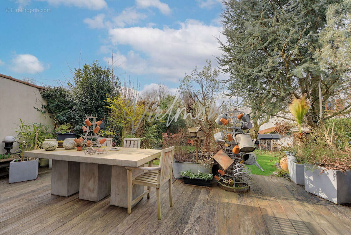 Maison à NOISY-LE-ROI