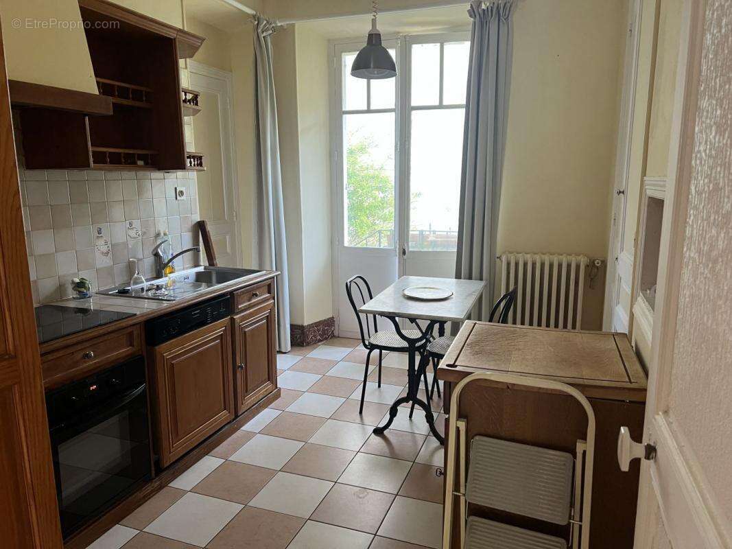 Maison à LES CABANNES