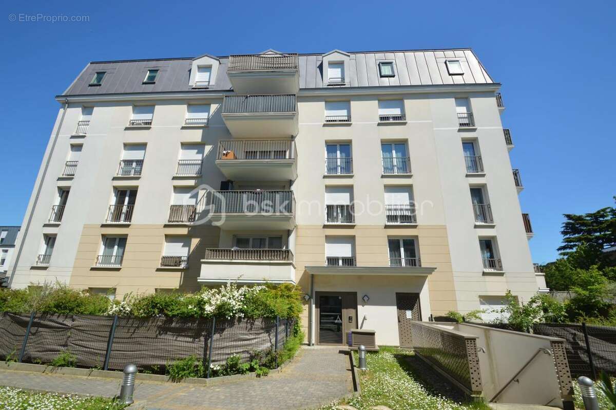 Appartement à TREMBLAY-EN-FRANCE