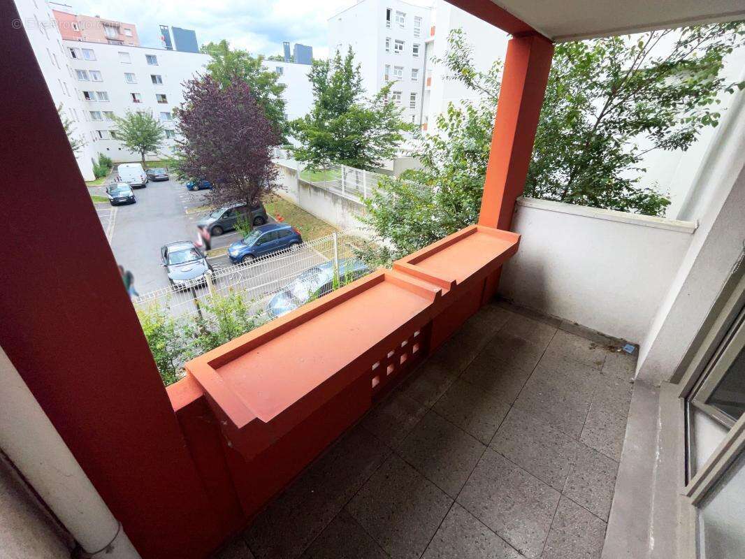 Appartement à SAINT-DENIS