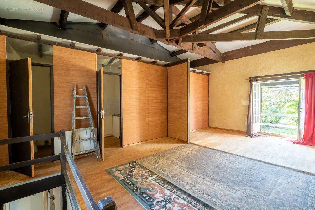 Appartement à TRESSES