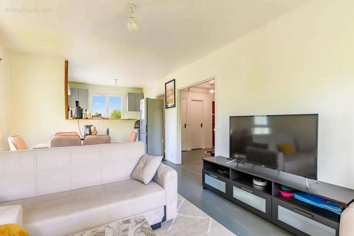 Appartement à TREMBLAY-EN-FRANCE