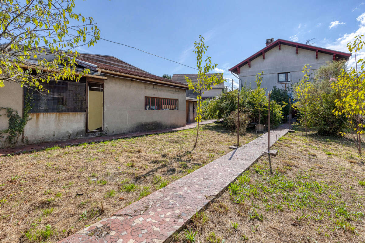 Maison à LE PONT-DE-CLAIX