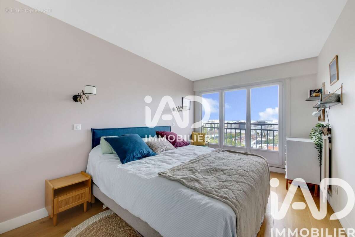 Photo 8 - Appartement à PARIS-18E