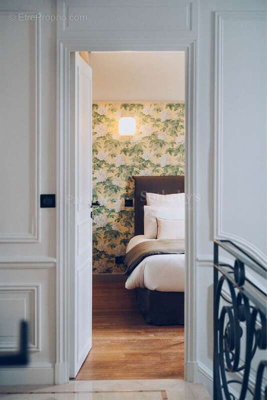 Maison à SAINT-MAUR-DES-FOSSES