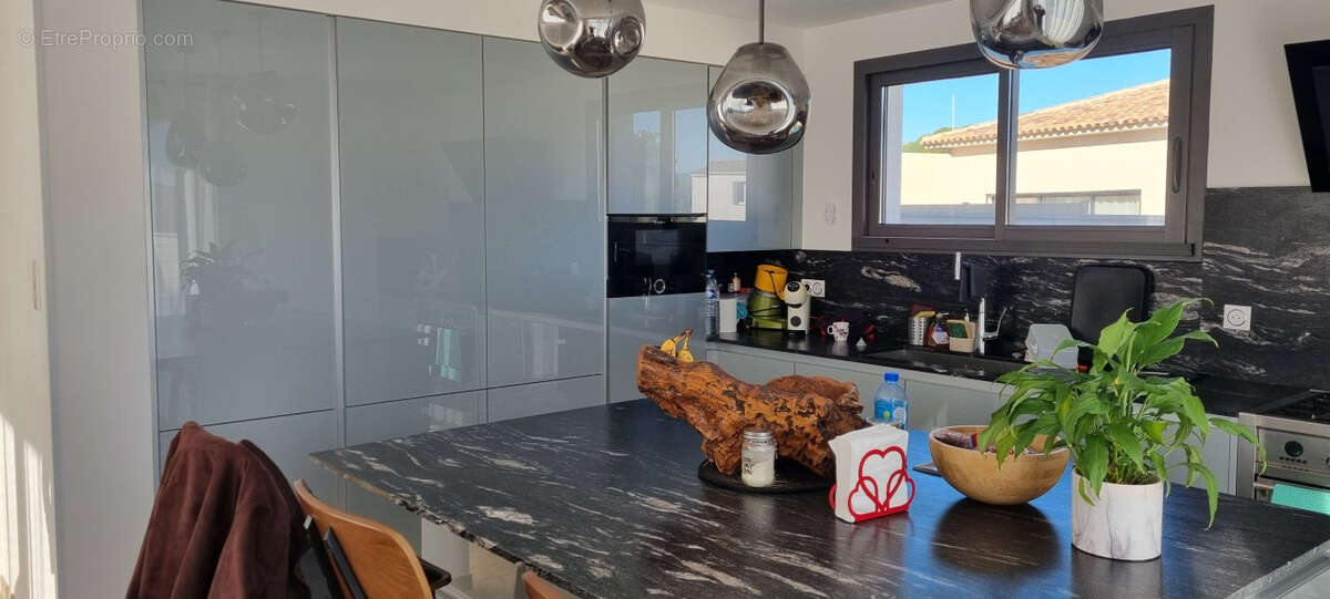 Maison à PUGET-SUR-ARGENS