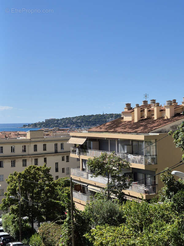Appartement à MENTON