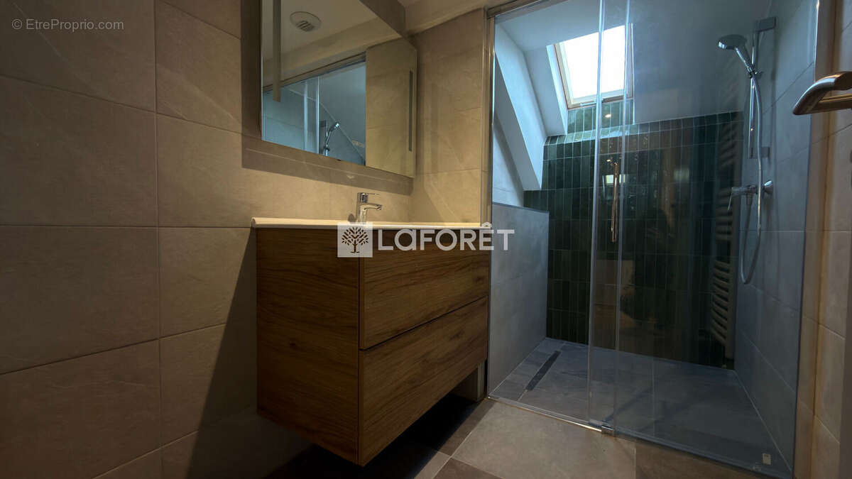 Appartement à SALINS-LES-THERMES