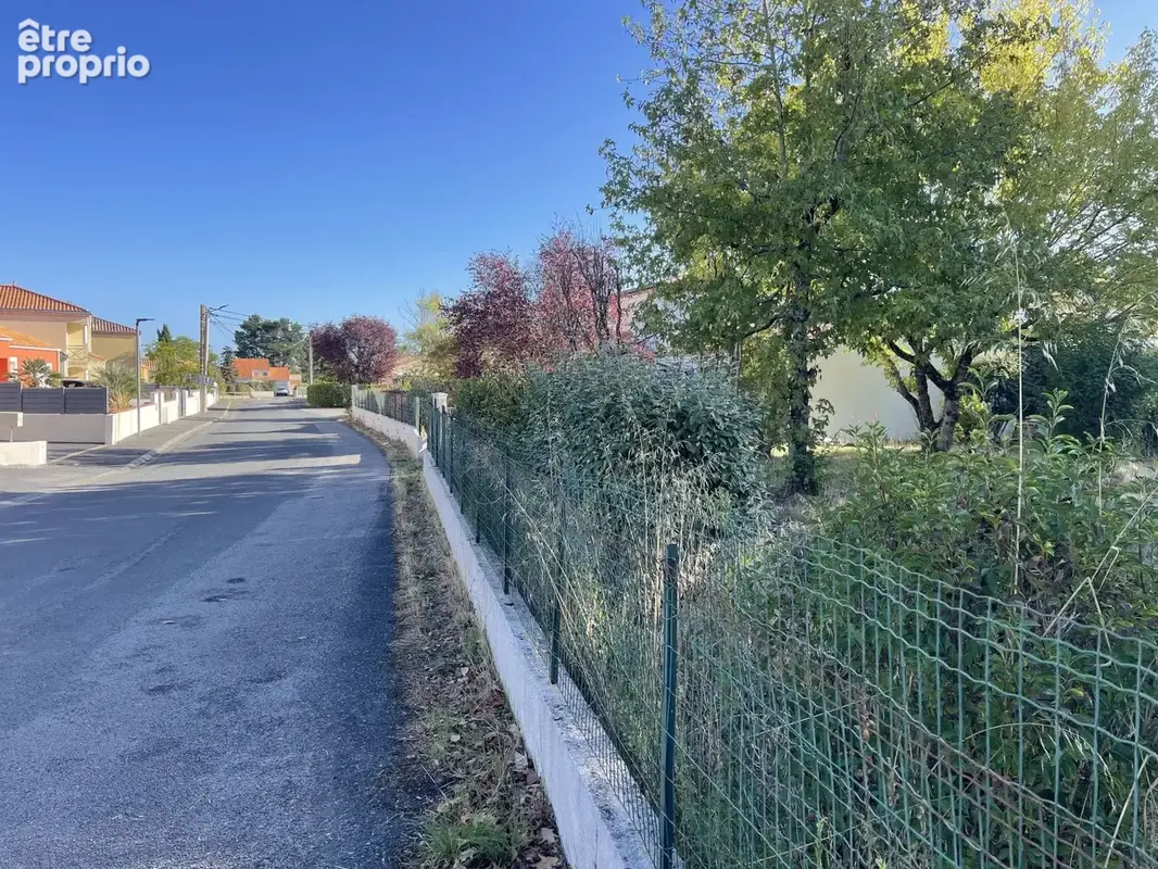 Terrain à bâtir de 400 m² à BASSE-GOULAINE (44) - photo 3