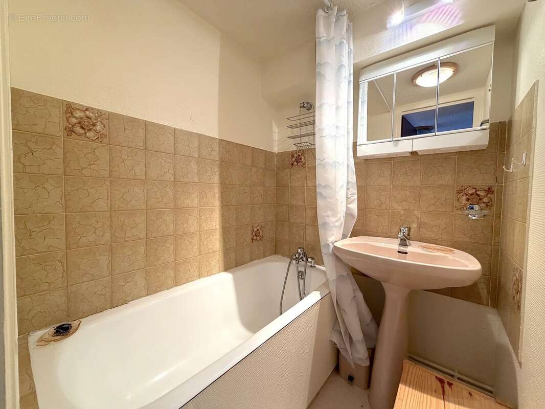 Appartement à VALLOIRE