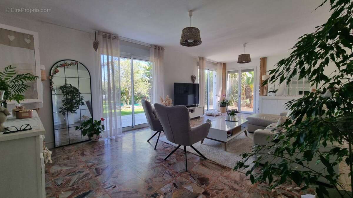 Maison à MONTASTRUC-LA-CONSEILLERE