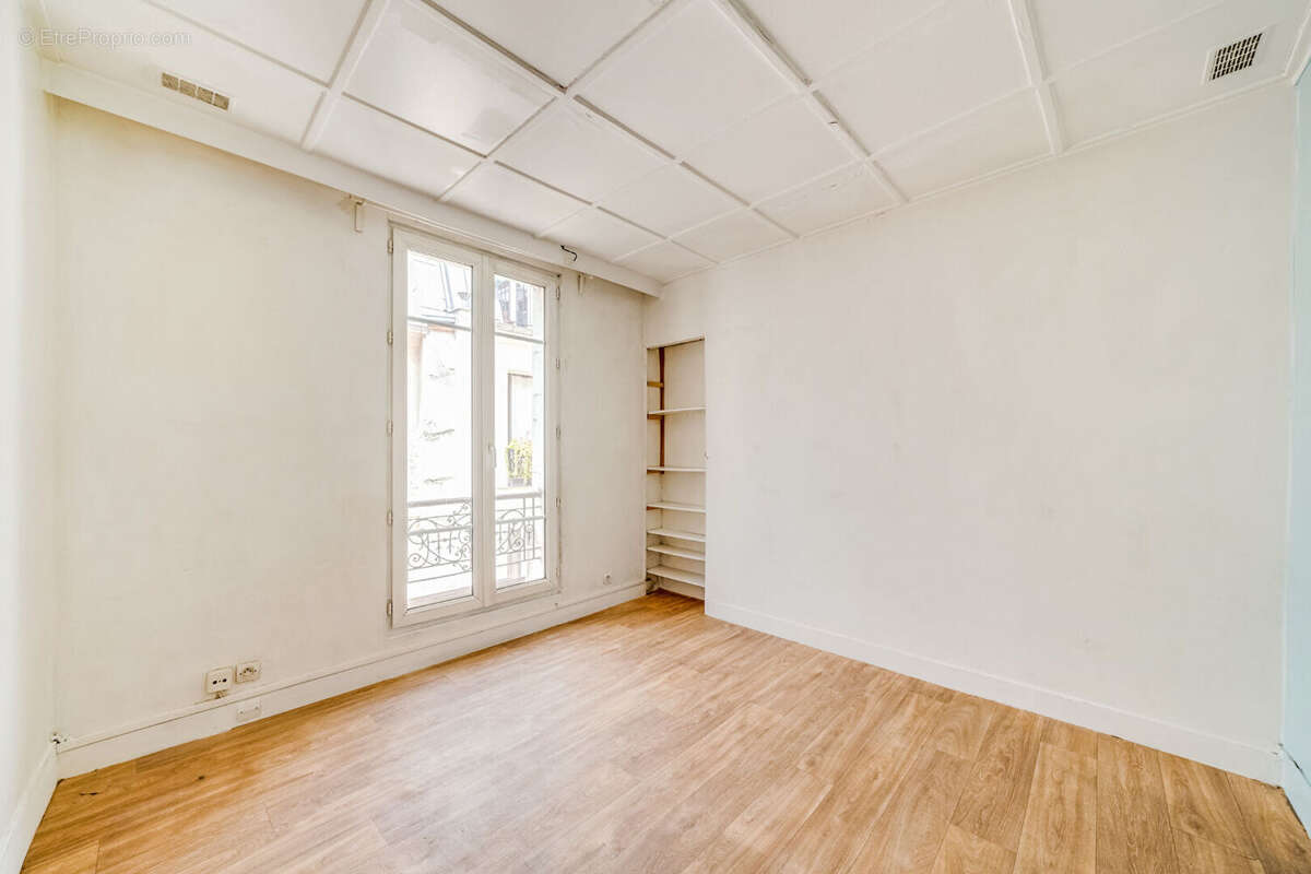 Studio aménageable en deux pièces - Square Gardette - photo 12