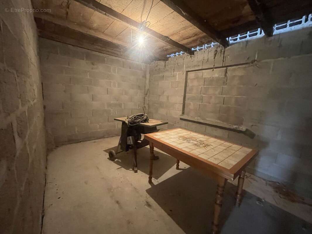 Maison à SAINT-HILAIRE-EN-LIGNIERES