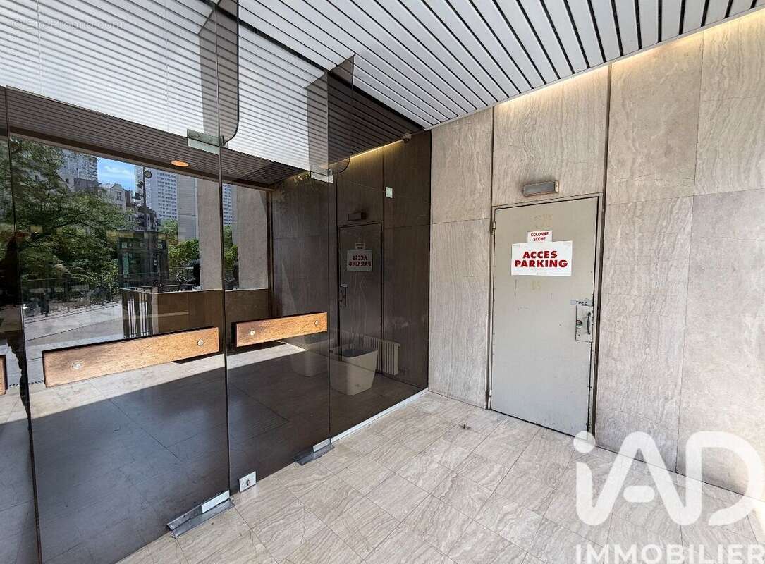 Photo 3 - Parking à PARIS-13E