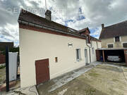 Maison à SAINT-HILAIRE-LE-CHATEL