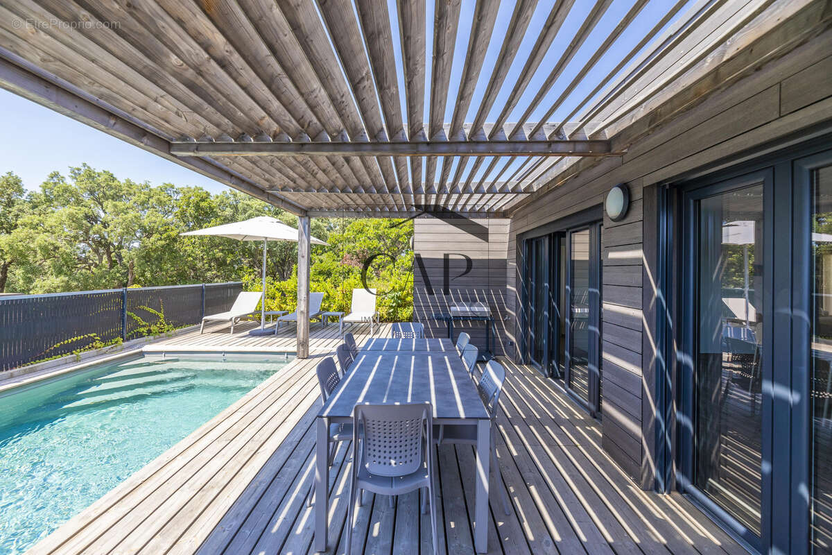 T4 Duplex Vue Mer   Piscine Privée   Rentabilité locative 6%   Porto-Vecchio - photo 5