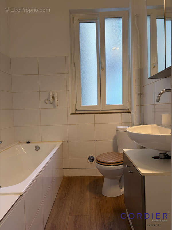 Appartement 80 m² à Thionville  - photo 7