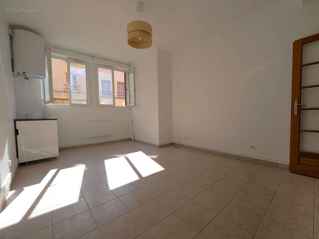 Appartement à ROMAINVILLE