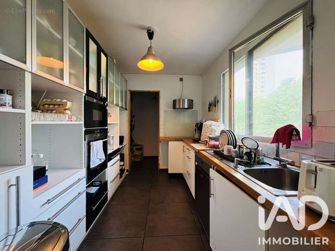 Appartement 93 m² à Rosny-Sous-Bois  - photo 2