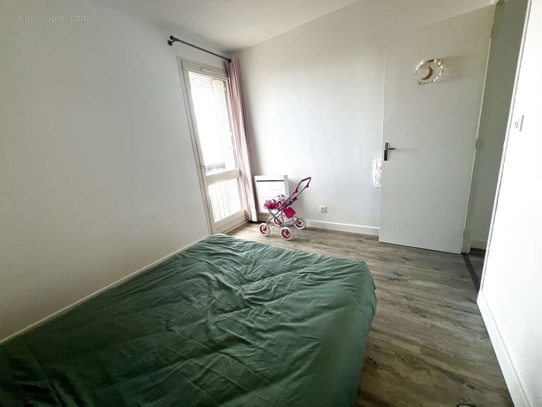 Rodez   Spacieux T5 lumineux de 101 m2 avec 2 terrasses, garage et parking privatif sécurisé - photo 17