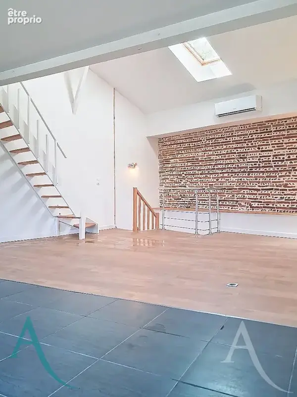 Maison T5 159 m2 avec jardin. - photo 6