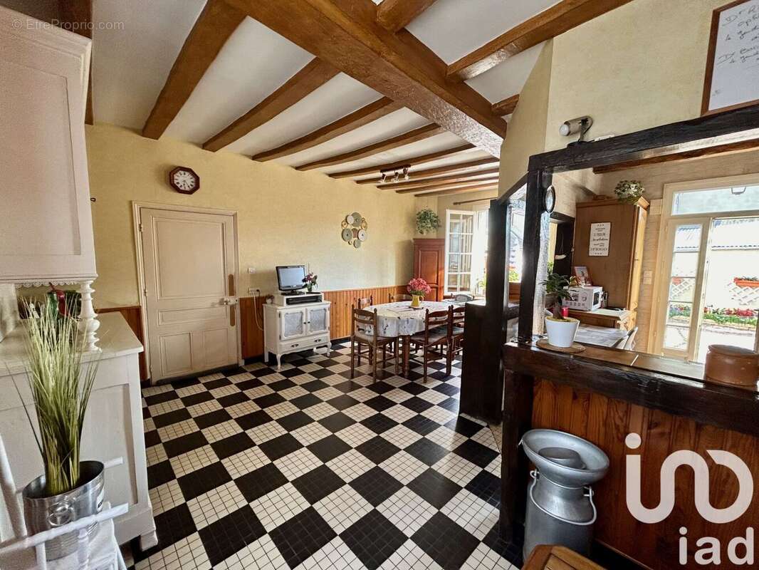 Photo 3 - Maison à ALLONNES