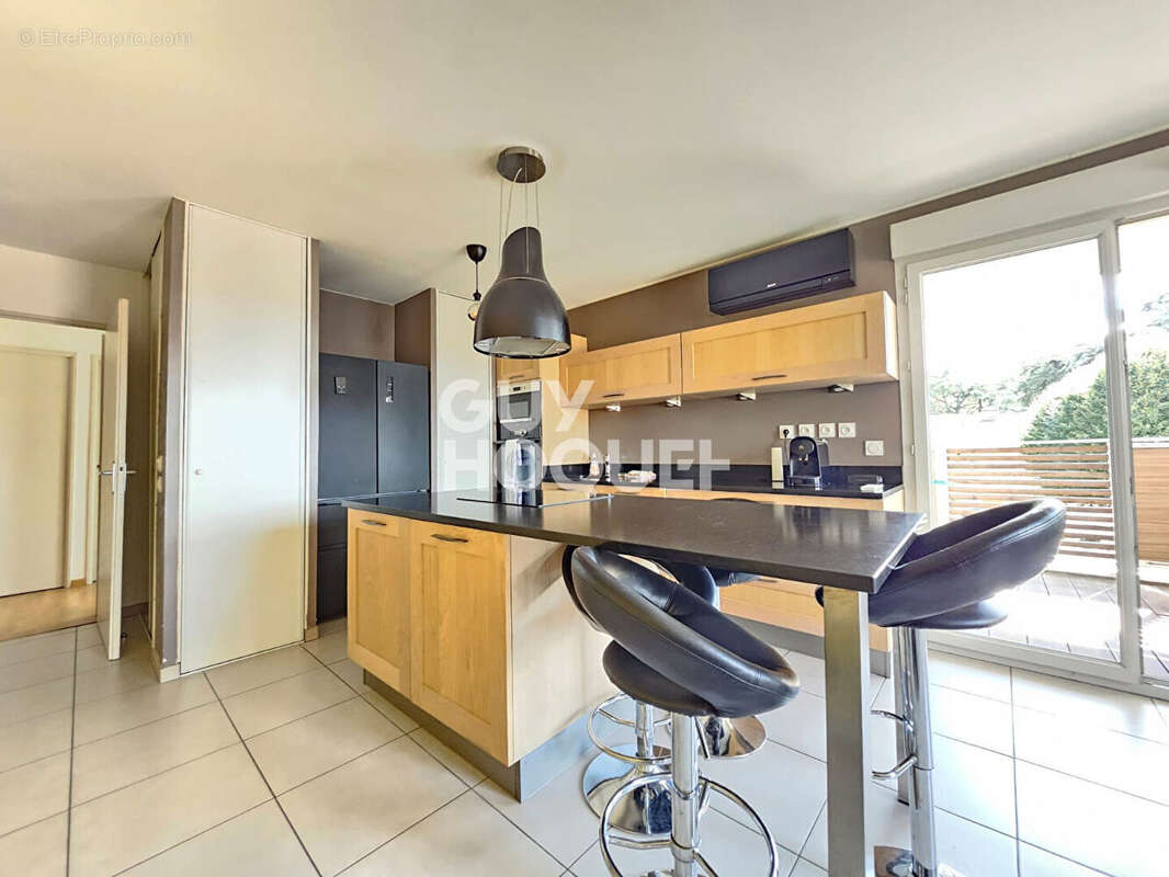 Appartement à RILLIEUX-LA-PAPE