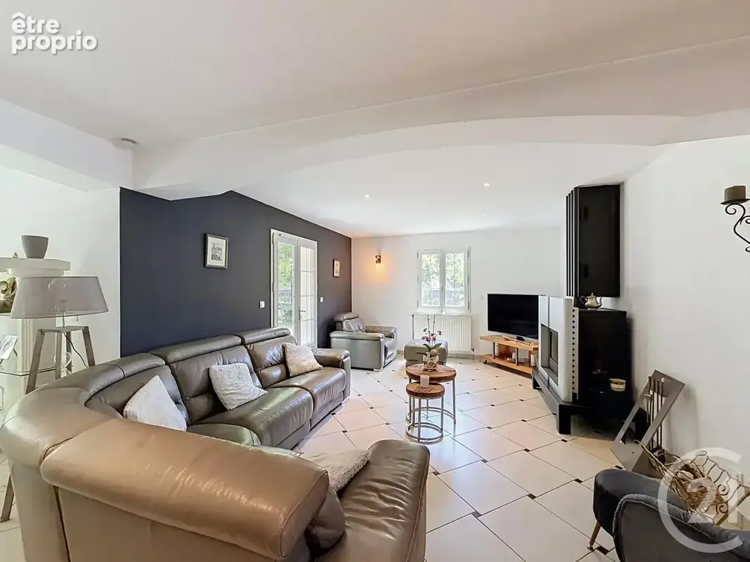 Maison 6 pièces 265 m² à vendre à Chartres (28000) - photo 4