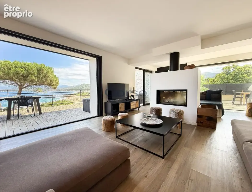 Maison 5 pièces 204 m² à vendre à Coti-Chiavari (20138) - photo 1