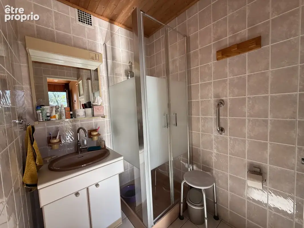 Maison avec dépendances et vaste terrain - UGINE (73400) - photo 11