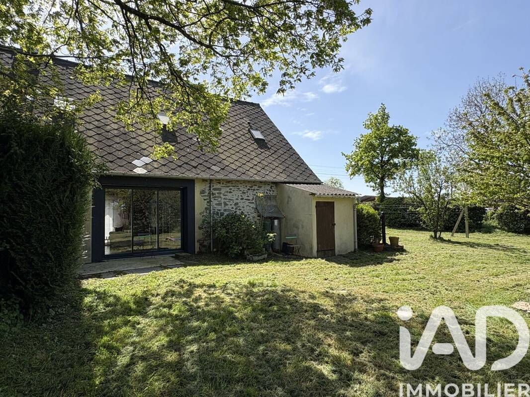 Photo 1 - Maison à MARTIGNE-FERCHAUD