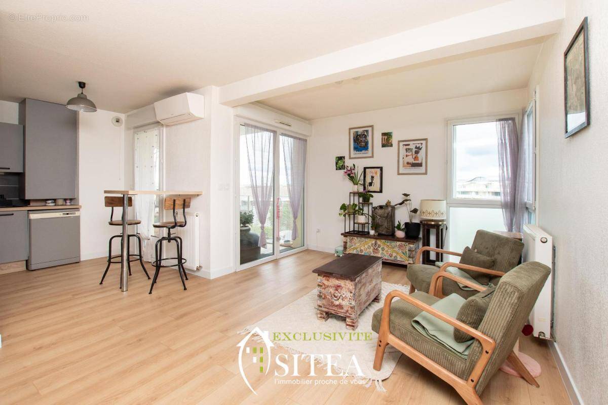 Appartement à COLOMIERS