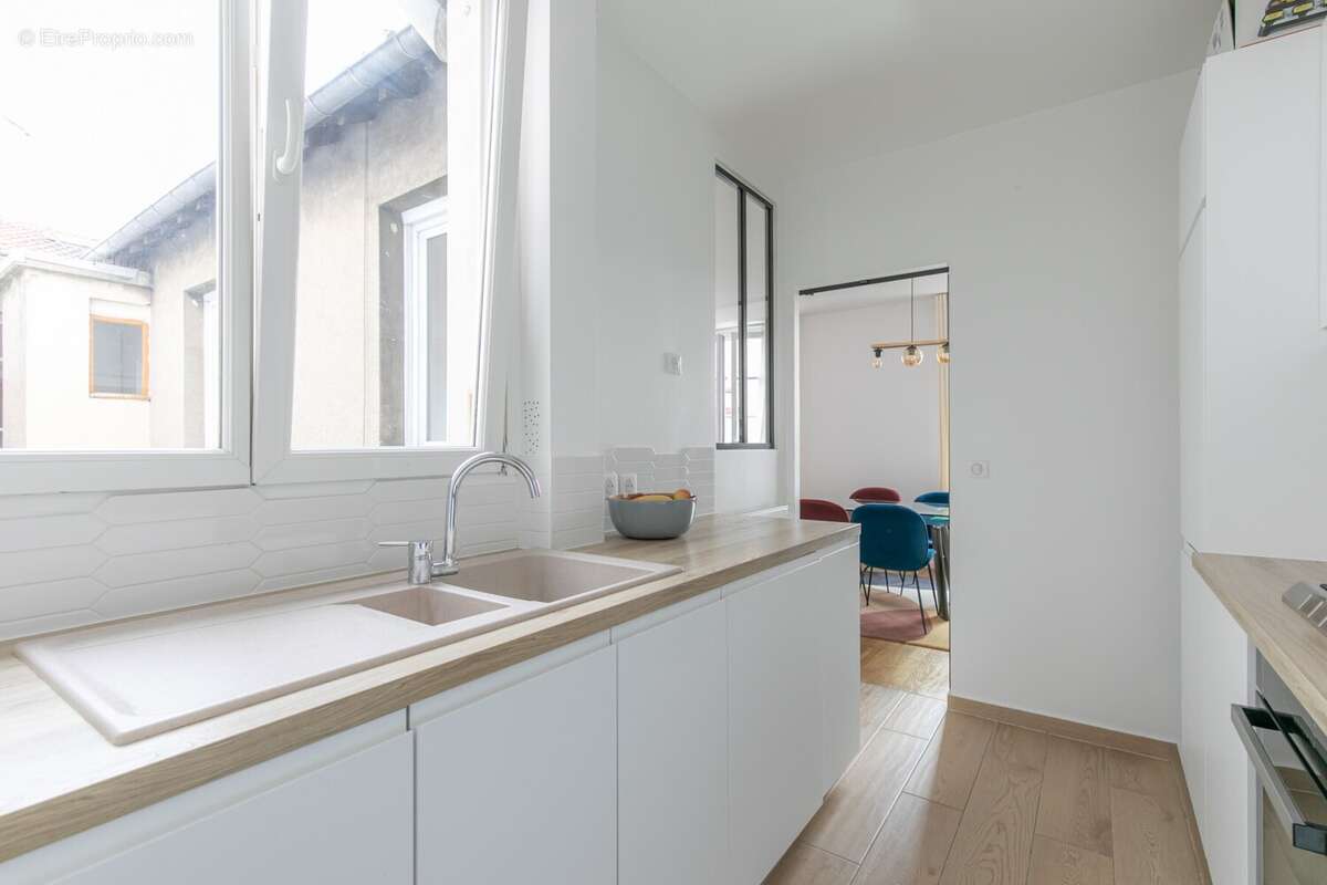 09102025-IMG_0038 - Appartement à LES LILAS