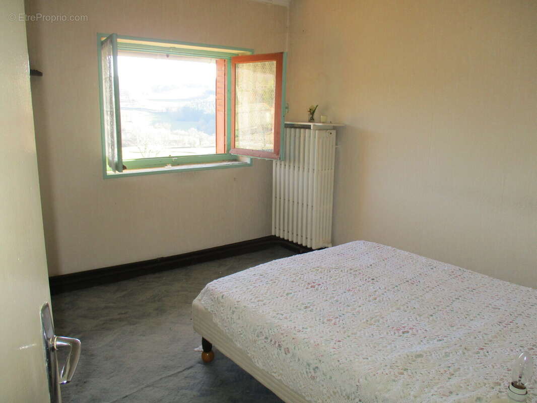 Maison à CHATEAU-CHINON(CAMPAGNE)