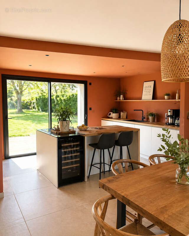 Maison à VEAUCHETTE
