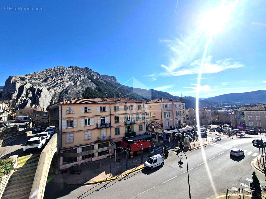 Appartement 91m² à sisteron - photo 3